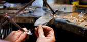 Deal With Burrs In Jewelry Engraving